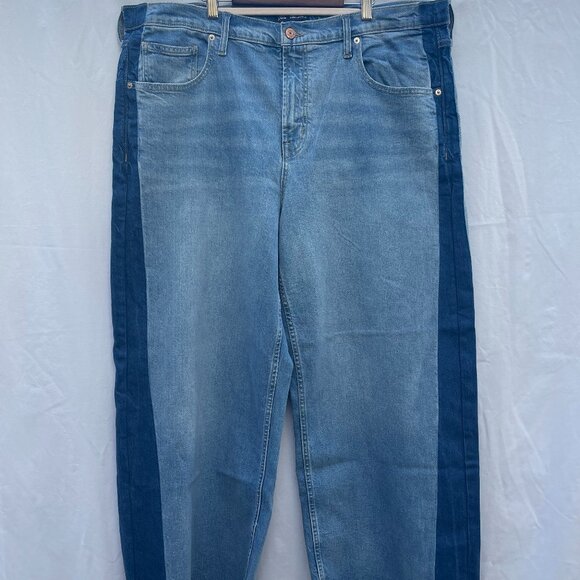 GAP High Rise Wide-Leg Crop Jeans Size 35 (20 Plus ) medium wash - Picture 3 of 12
